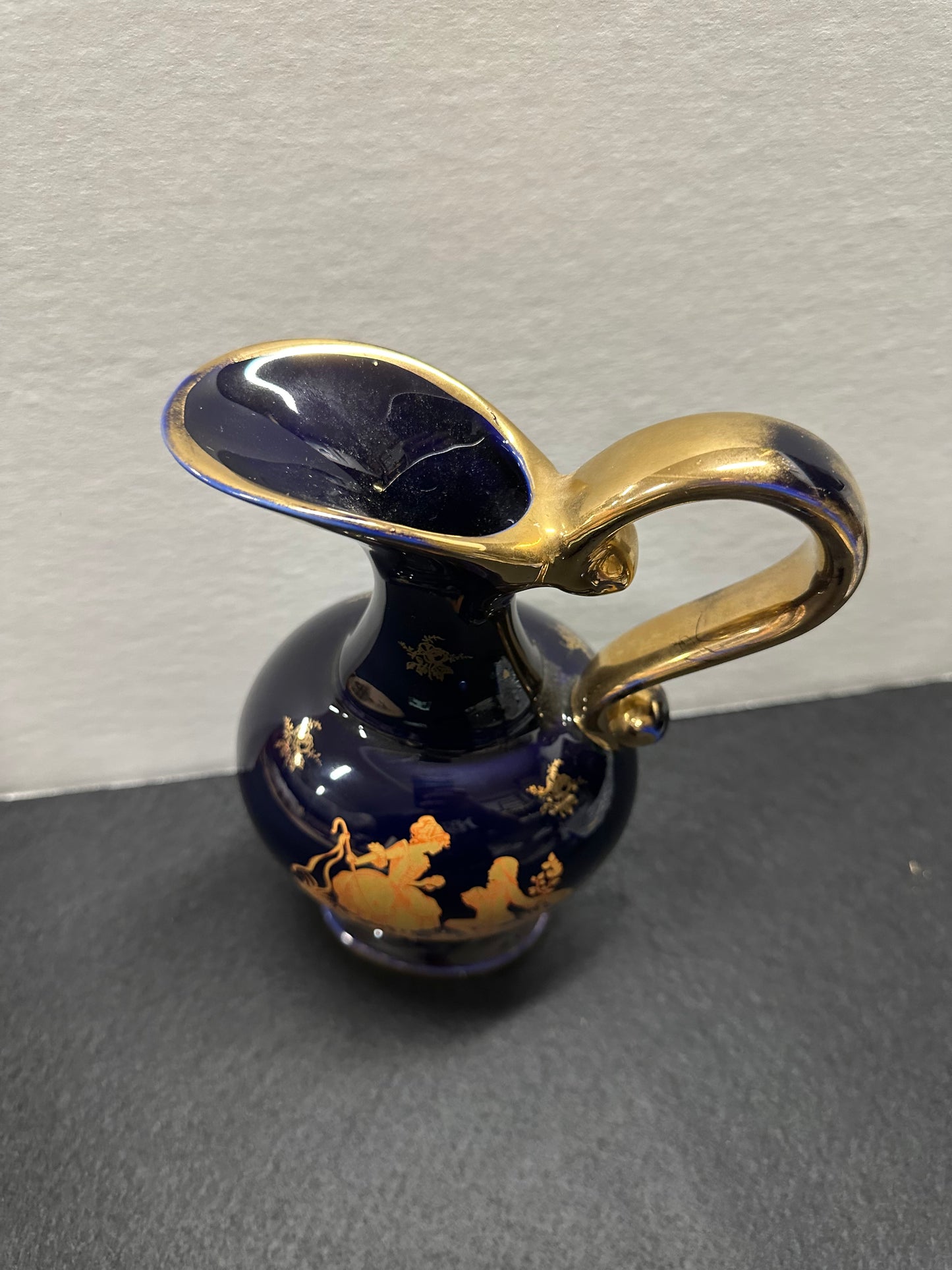 Salem’s Lot, Antique Vase, Screen Used, Max 2024 Production