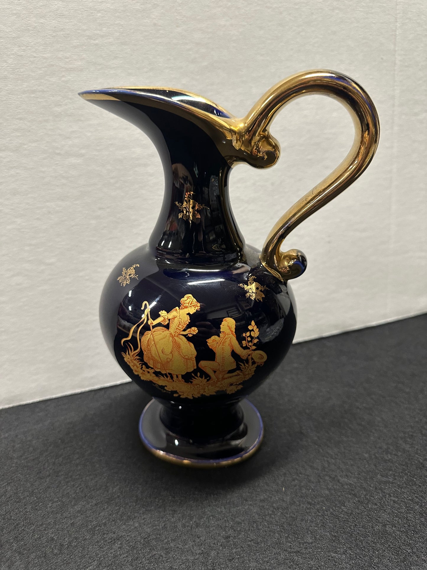Salem’s Lot, Antique Vase, Screen Used, Max 2024 Production