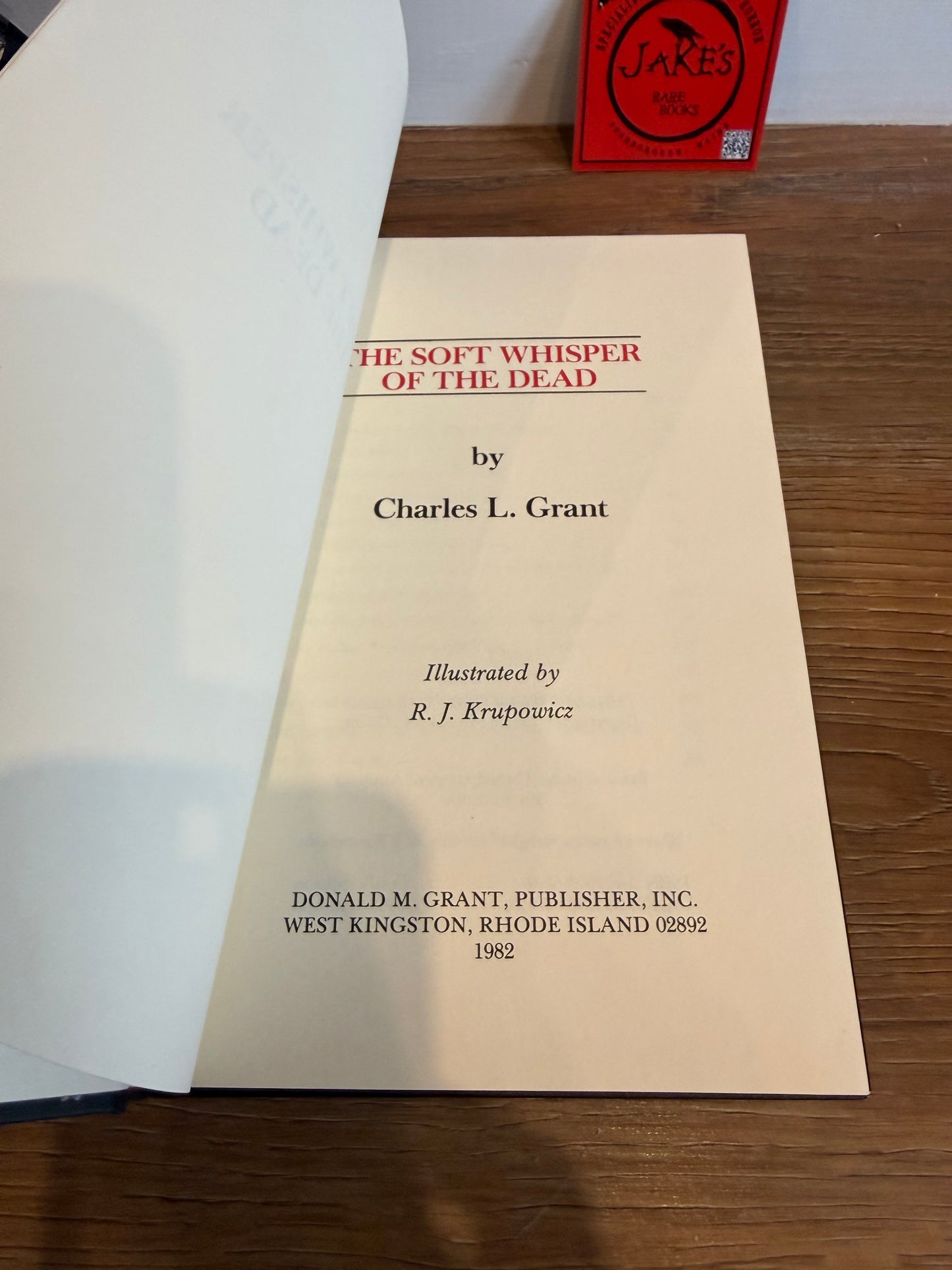 Charles L. Grant, The Soft Whisper of the Dead, First Edition, Grant Publishing
