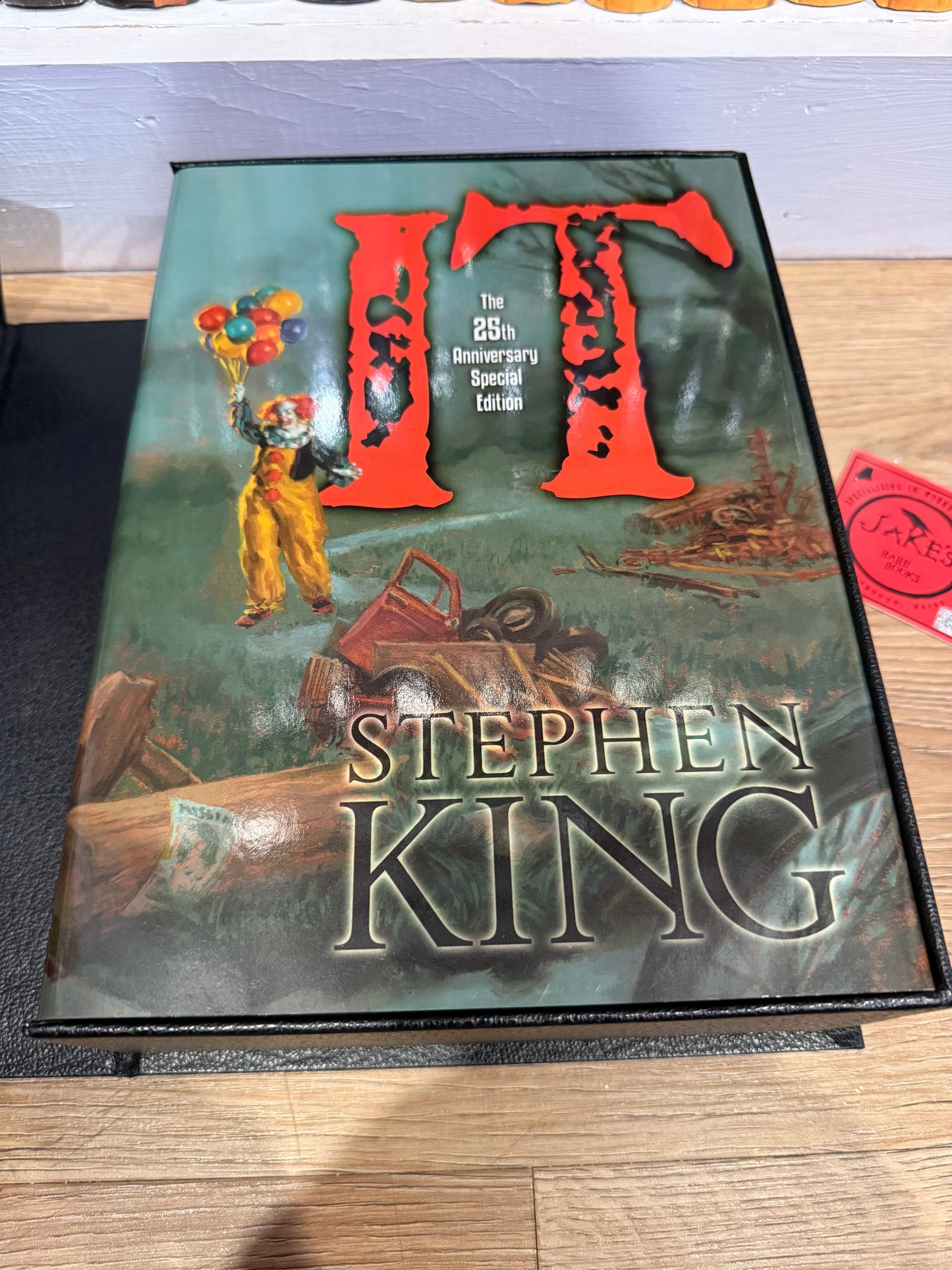Stephen King, IT, Signed/Limited #94, Cemetery Dance