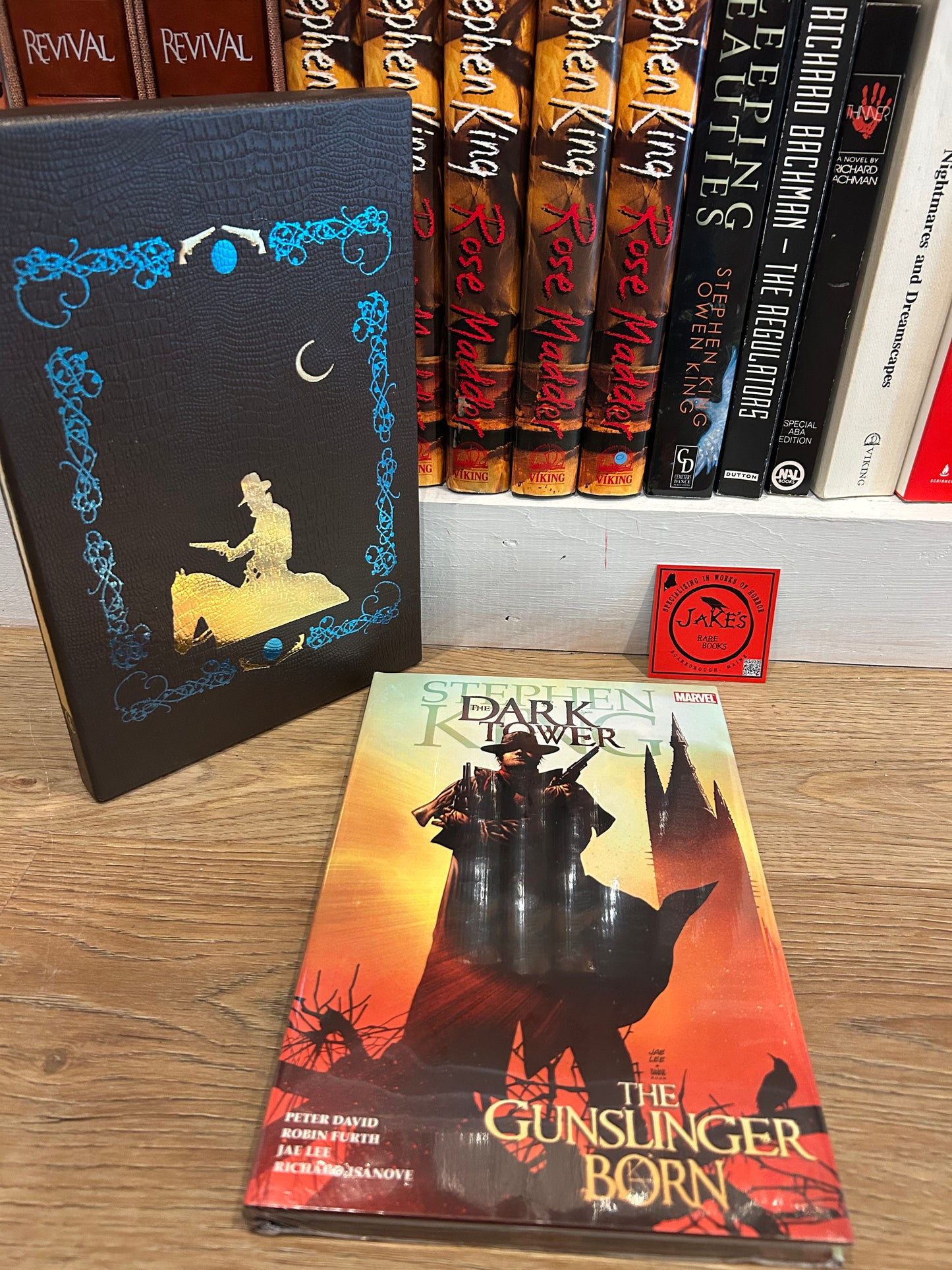 Stephen King The Dark Tower, The Gunslinger Born Graphic Novel with Rare Slipcase, Marvel