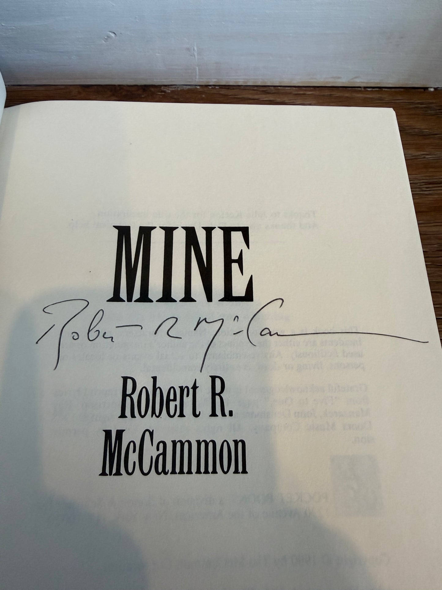 Robert R. McCammon, Mine, First Edition SIGNED, Pocket Books