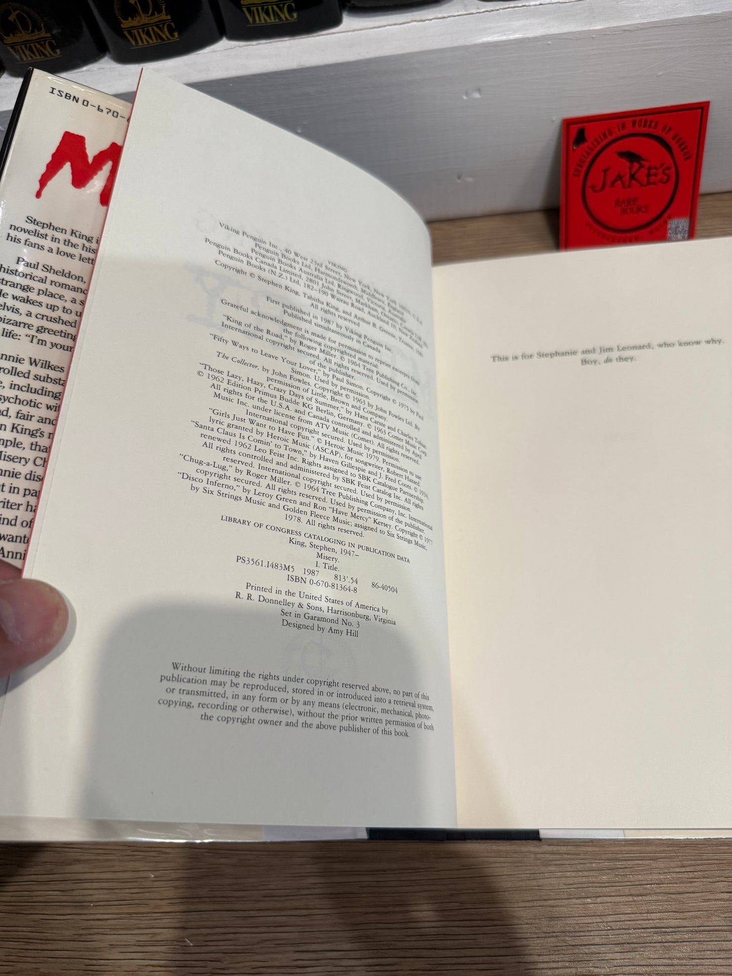 Stephen King, Misery, First Edition, Viking Publishing