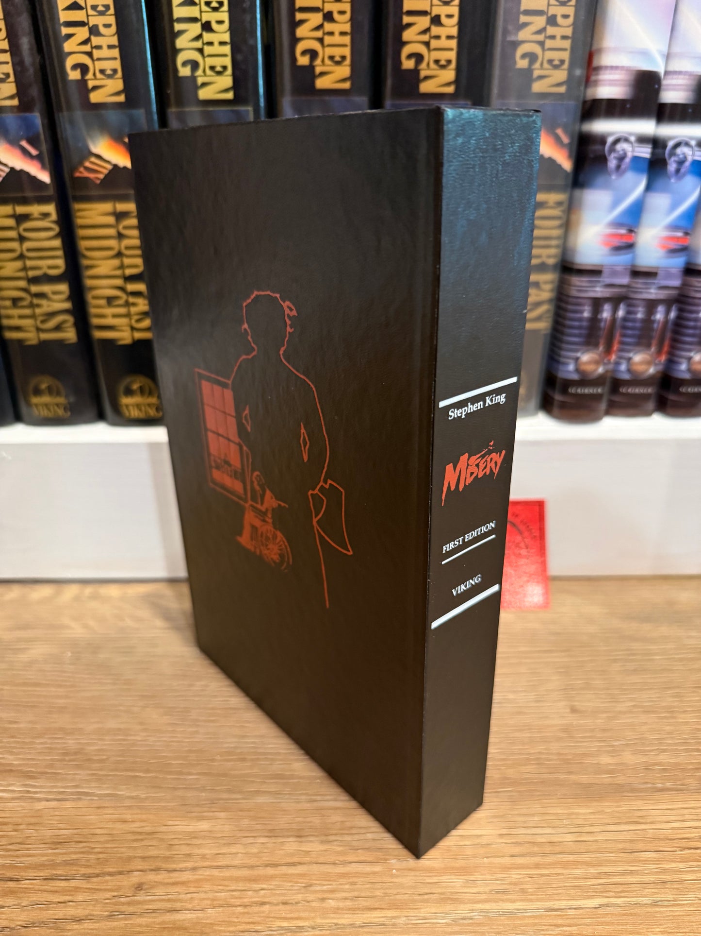 Stephen King, Misery, First Edition, Viking Publishing