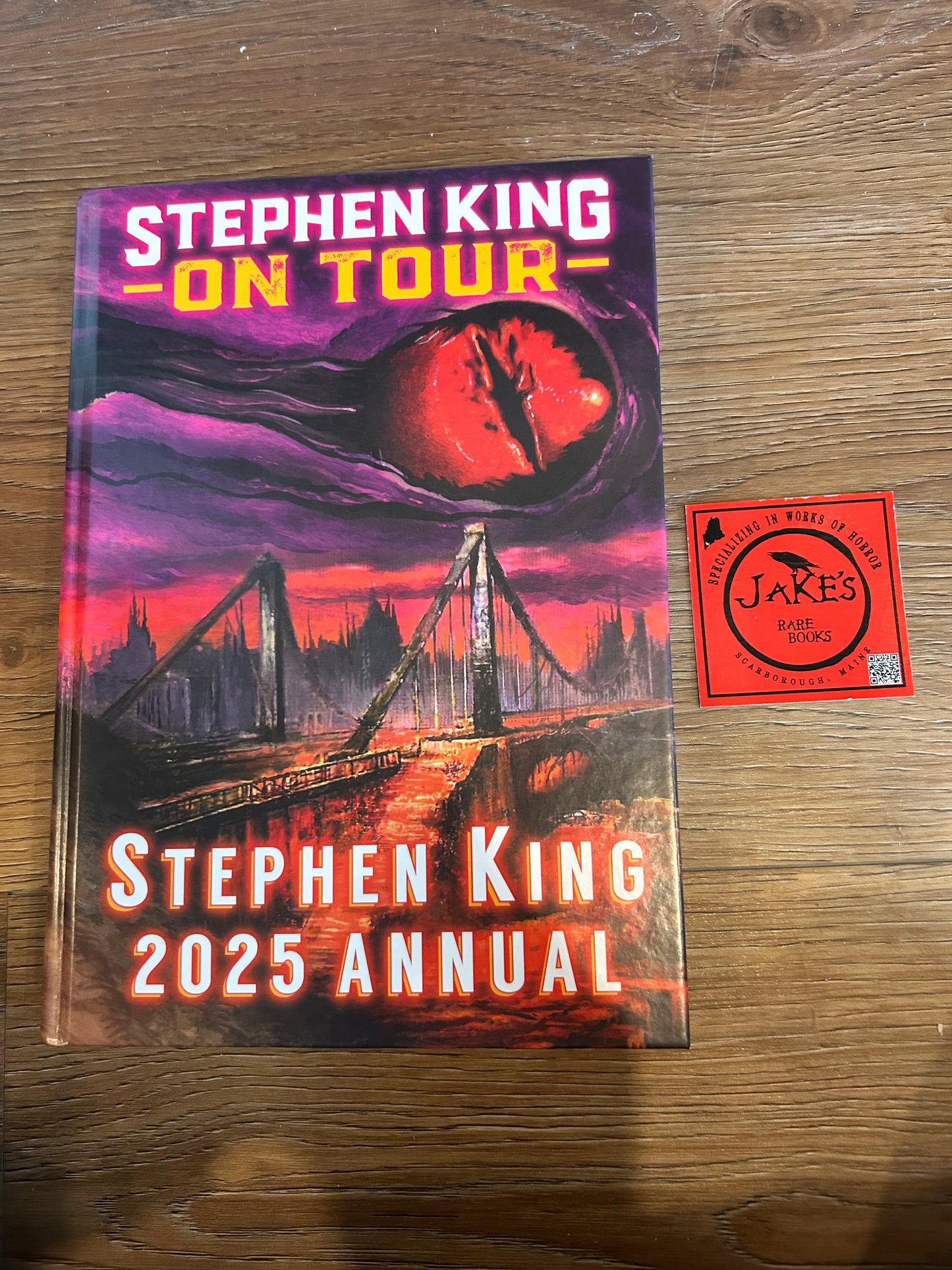 Stephen King 2025 Annual, On Tour, Overlook Connection Press